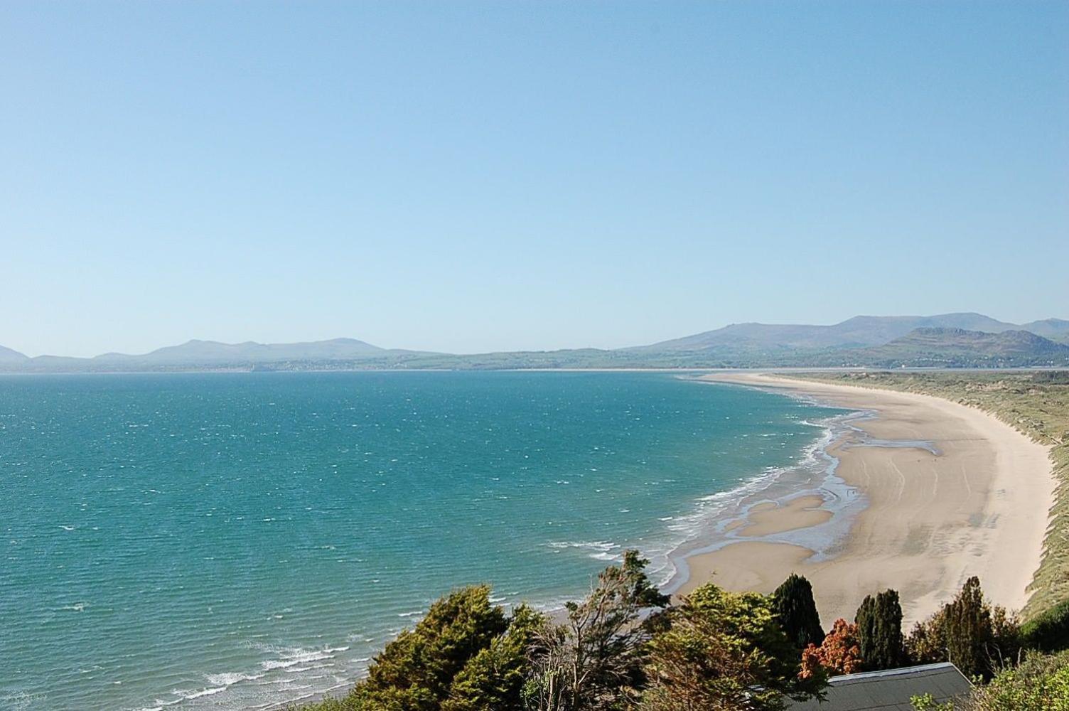 Beach Vista Apartment One In Barmouth Buitenkant foto