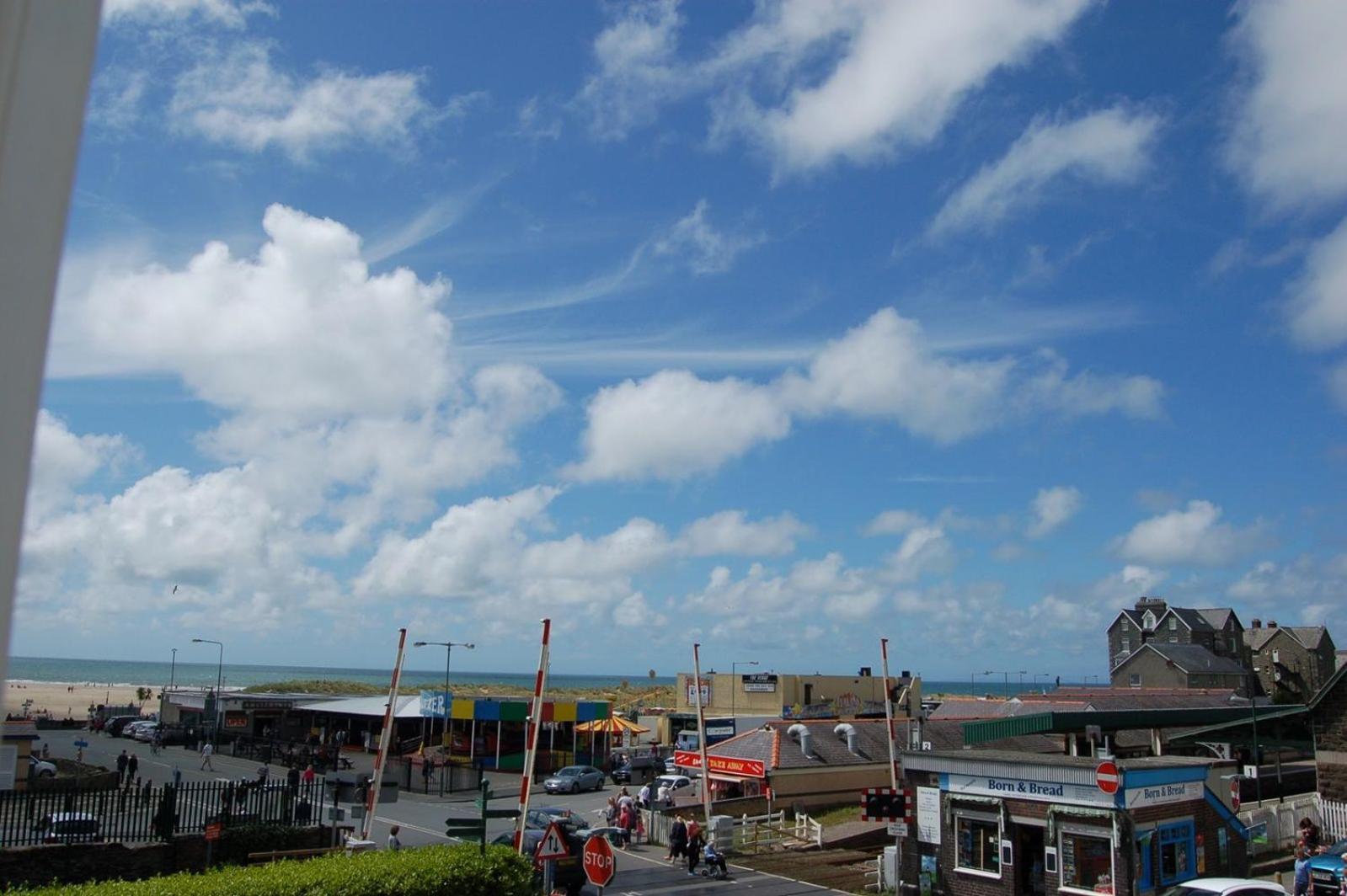 Beach Vista Apartment One In Barmouth Buitenkant foto